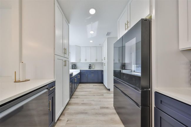 6333 Spanish Main Dr, House other with 2 bedrooms, 2 bathrooms and null parking in APOLLO BEACH FL | Image 22