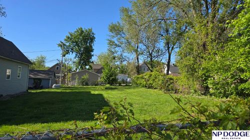 4311 Burdette St, Omaha, NE, 68111-3910 | Card Image