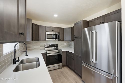 3601 S Calle Polar, Tucson, AZ, 85730 | Card Image