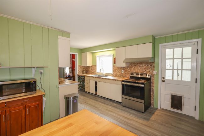 208 Passumpsic Ave, House other with 3 bedrooms, 2 bathrooms and null parking in Wilder VT | Image 13