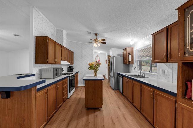 150 Julie Dr, House other with 3 bedrooms, 2 bathrooms and null parking in Kingsland TX | Image 13