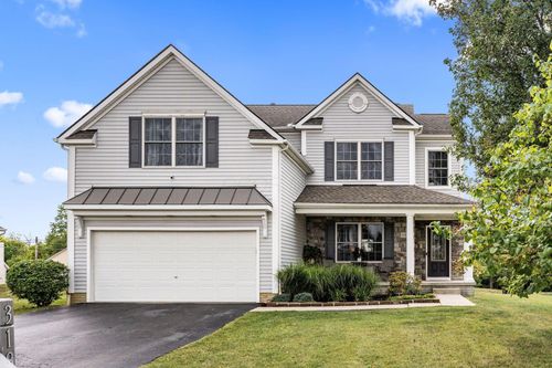 3182 Weeping Spruce Dr, Grove City, OH, 43123-1191 | Card Image