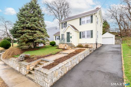 51 Houston Ter, Stamford, CT, 06902-4401 | Card Image