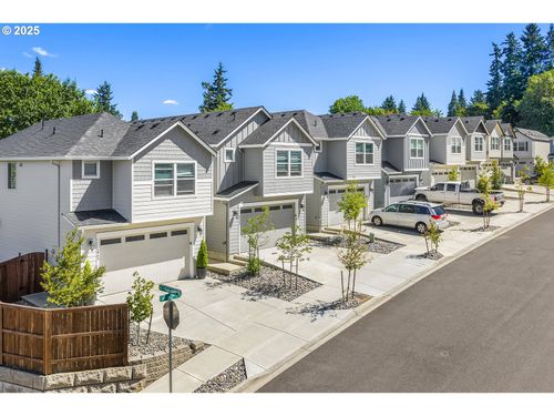 4943 Ne 2nd Ct, Vancouver, WA, 98663-1291 | Card Image