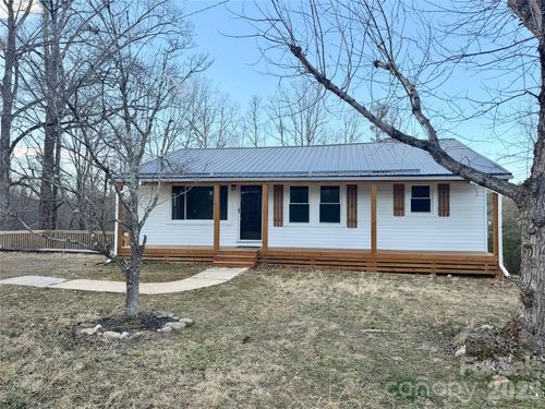 5192 Ralph Winchester Rd, Lenoir, NC, 28645-6701 | Card Image