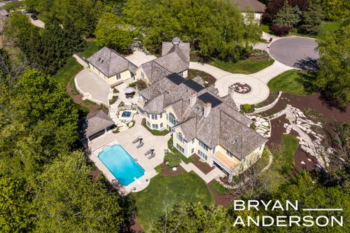6029 Hillsborough Ct Sw, Grandville, MI, 49418-3238 | Card Image