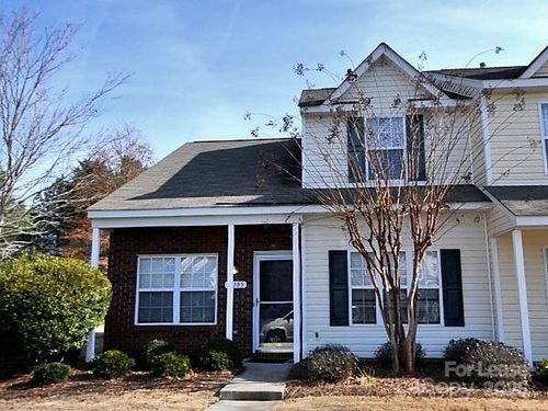 15105 Deshler Ct, Charlotte, NC, 28273-6907 | Card Image