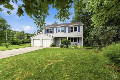 9233 Meadow Dr, Maineville, OH, 45039-8201 | Card Image