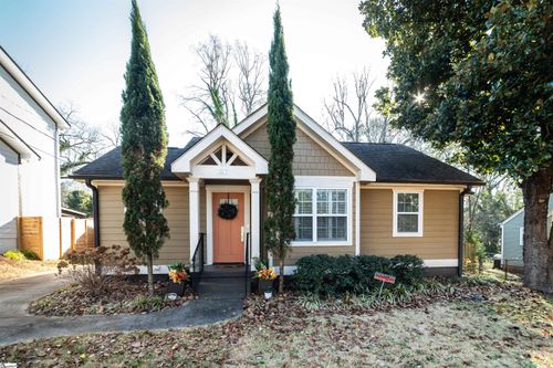 27 Gatling Ave, Greenville, SC, 29605-2004 | Card Image