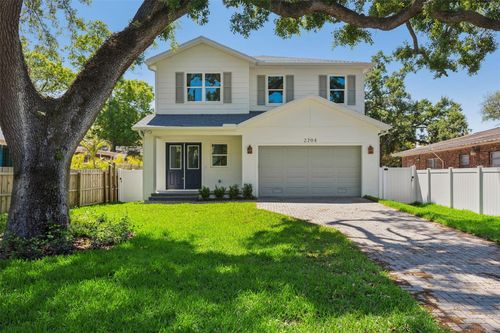 2704 W Tyson Ave, TAMPA, FL, 33611-4533 | Card Image