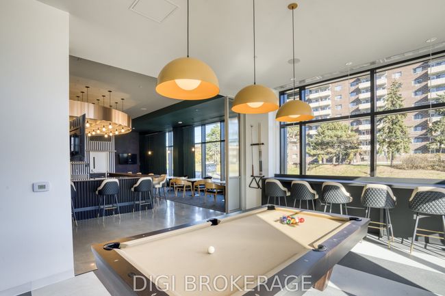 323 - 1250 Cummings Ave, Condo with 1 bedrooms, 1 bathrooms and null parking in Gloucester ON | Image 5