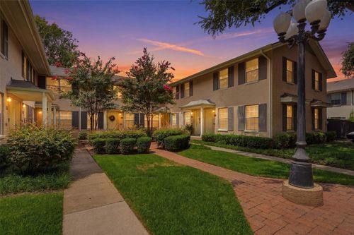 apt-b-4723B Bradford Dr, Dallas, TX, 75219-1398 | Card Image