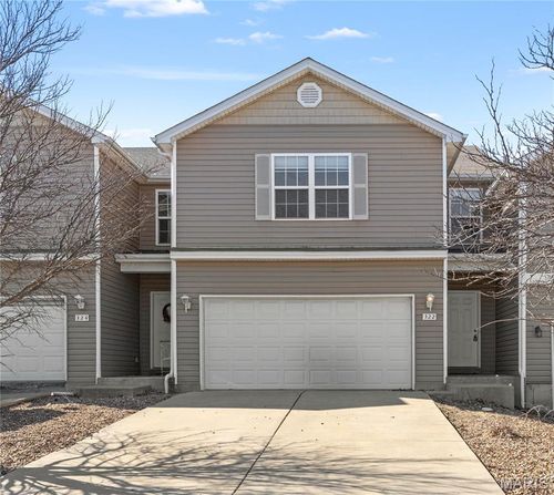 322 Santa Elena Ct, Wentzville, MO, 63385-3808 | Card Image