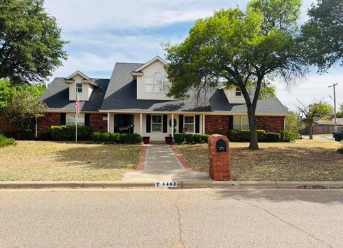 1402 9th St, Shallowater, TX, 79363-5124 | Card Image
