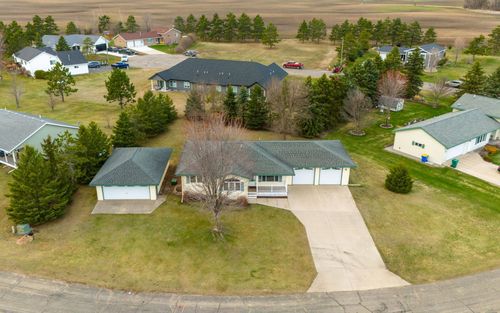 620 Krista Cir, Parkers Prairie, MN, 56361-8176 | Card Image