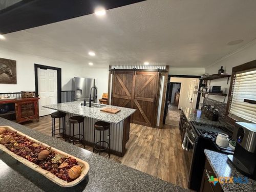 202 Clark St, Yoakum, TX, 77995-3404 | Card Image