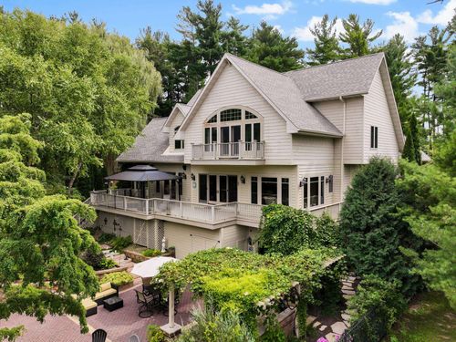 8523 N Stone Farm Rd, Edgerton, WI, 53534-8522 | Card Image