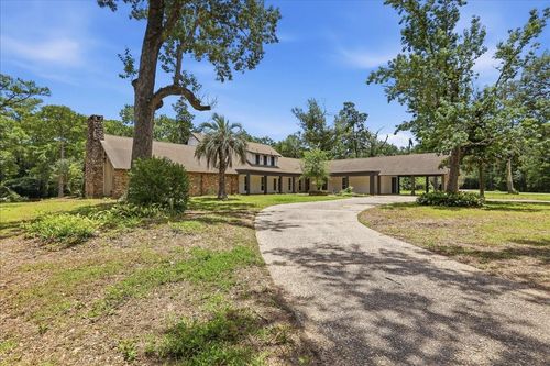 12 Bayou Bnd, Orange, TX, 77630-3020 | Card Image