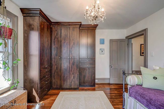 112 Weatherby St 53 Large | Image 56