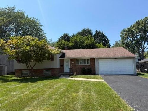 3395 Somerford Rd, Upper Arlington, OH, 43221-1438 | Card Image