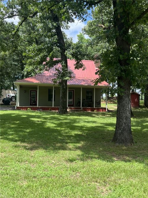 10093 Foxtail Ln, Belleville, AR, 72824-8931 | Card Image