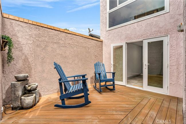 15 69 Th Pl, Home with 5 bedrooms, 5 bathrooms and 3 parking in Long Beach CA | Image 39