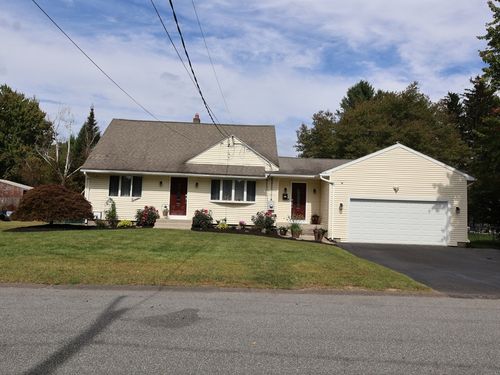 84 Judd Ave, South Hadley, MA, 01075-1756 | Card Image