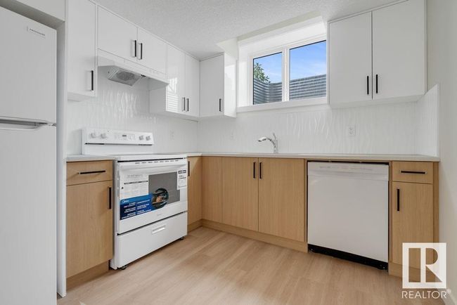 8713 149 St Nw, House other with 5 bedrooms, 4 bathrooms and null parking in Edmonton AB | Image 31