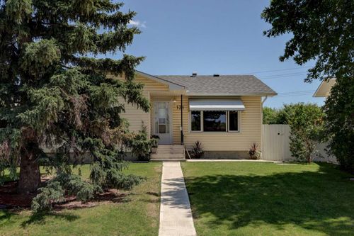 131 Huntchester Cres Ne, Calgary, AB, T2K5G1 | Card Image