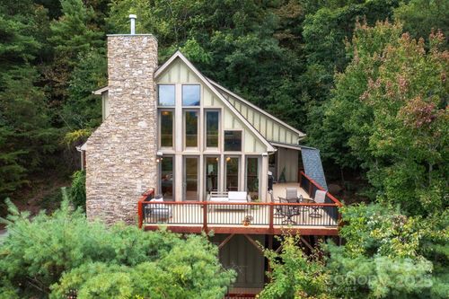 130 Black Oak Dr, Asheville, NC, 28804-1834 | Card Image
