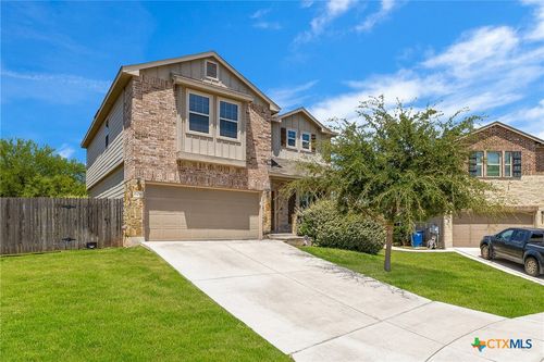 609 Community Dr, New Braunfels, TX, 78132-3592 | Card Image