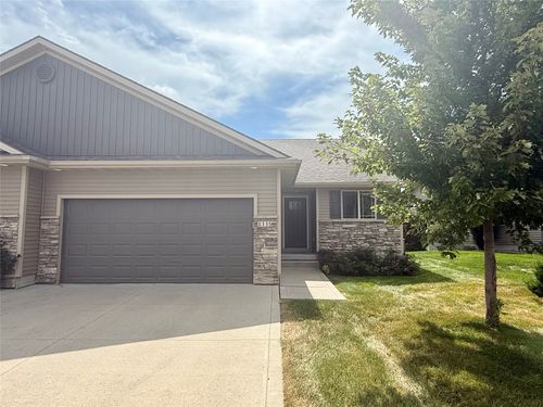 1119 Ne 15th Ln, Ankeny, IA, 50021-6561 | Card Image