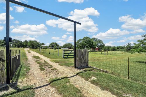 317 Rae Lane, Jarrell, TX, 76537 | Card Image
