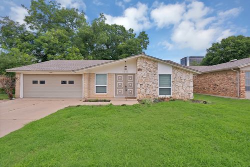 1103 Wildwood Dr, Arlington, TX, 76011-5055 | Card Image