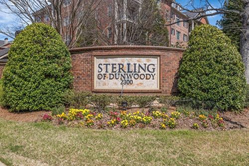 apt-4002-2300 Peachford Rd, Dunwoody, GA, 30338-7153 | Card Image