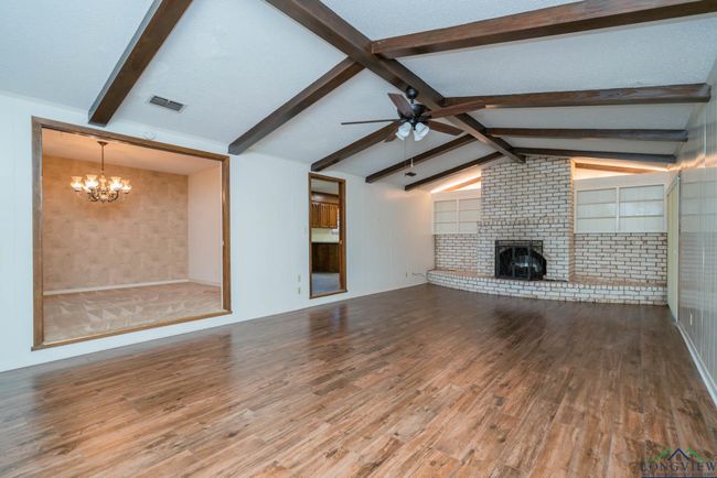 107 Tulip St, House other with 3 bedrooms, 3 bathrooms and null parking in White Oak TX | Image 17
