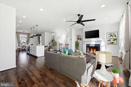 156 Solara Dr, WINCHESTER, VA, 22602-6881 | Card Image