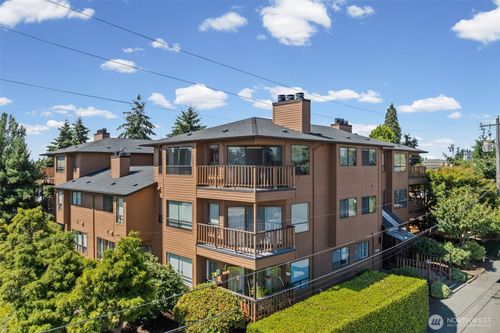 14-15525 6th Ave Sw, Burien, WA, 98166-2477 | Card Image