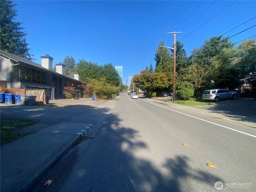 169-161 108th Ave Se, Bellevue, WA, 98004-6211 | Card Image