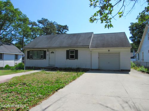 45 Red Wing Ave, Brick, NJ, 08723-5539 | Card Image