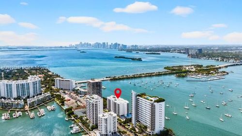 506-7928 West Dr, North Bay Village, FL, 33141-5833 | Card Image