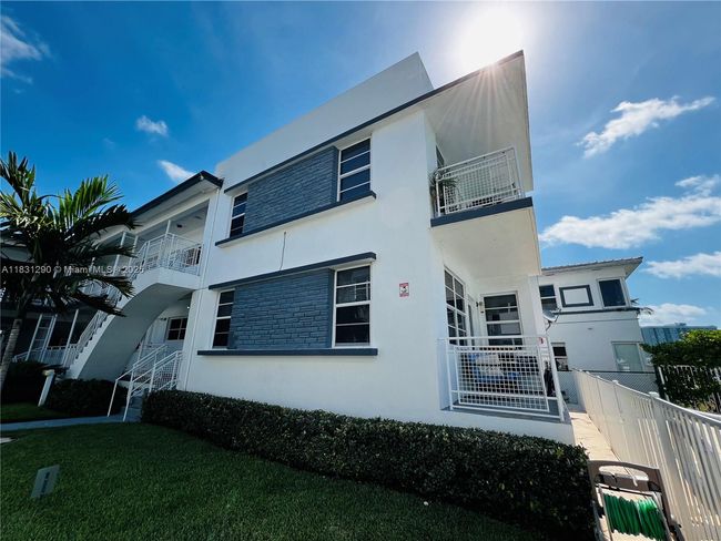 APT-912 - 960 Bay Dr, Condo with 1 bedrooms, 1 bathrooms and null parking in Miami Beach FL | Image 17