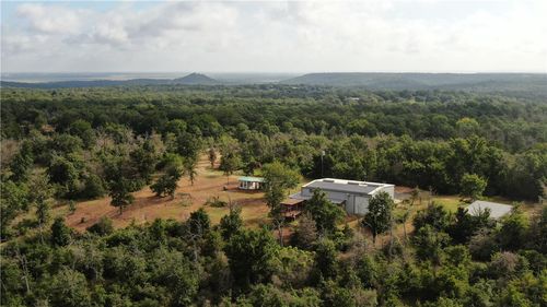 1004 22 Hills Rd, Gause, TX, 77857-7325 | Card Image