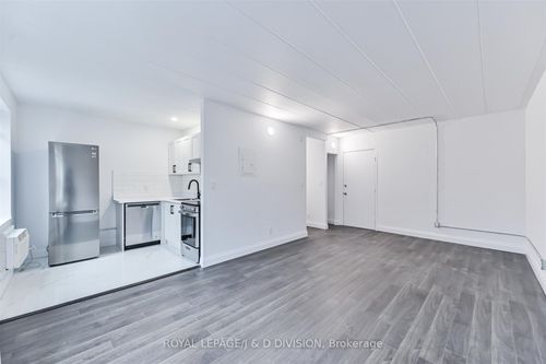 205-325 Sammon Ave, East York, ON, M4J2A1 | Card Image