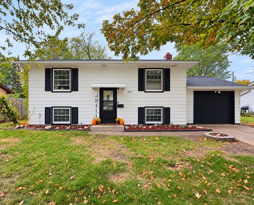 1017 25th Ave N, Saint Cloud, MN, 56303-2426 | Card Image