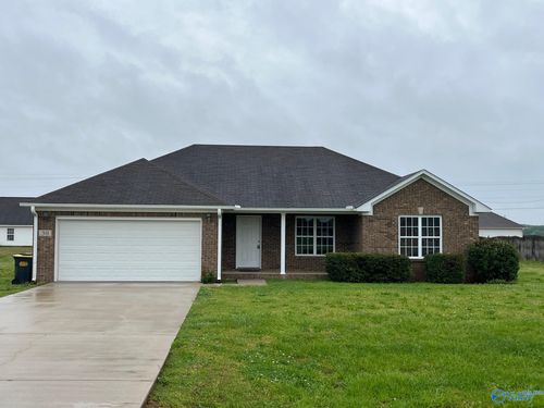30 Cypress Dr, Decatur, AL, 35603-5915 | Card Image