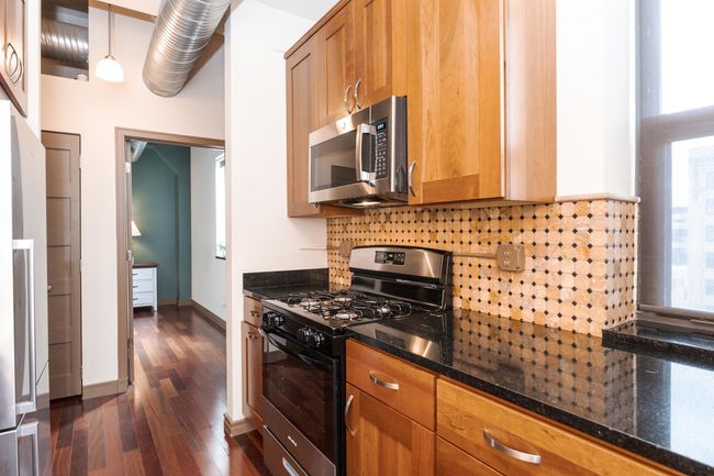UNIT-502 - 212 N Center St, Condo with 2 bedrooms, 2 bathrooms and 1 parking in Bloomington IL | Image 10
