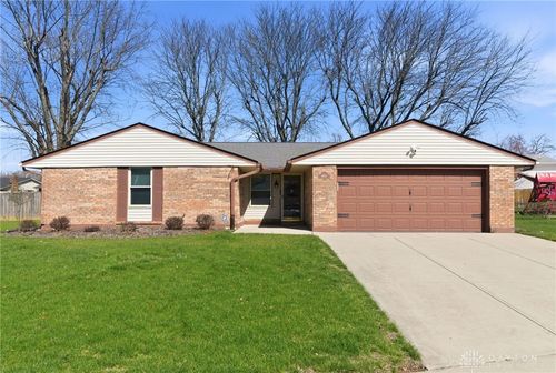 6630 Green Lee Ct, Huber Heights, OH, 45424-2735 | Card Image