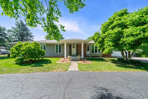 28 Lions Rd, Sandwich, IL, 60548-2402 | Card Image