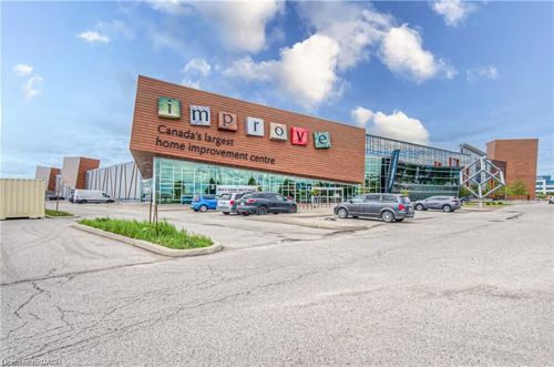 262-7250 Keele St, Concord, ON, L4K1Z8 | Card Image